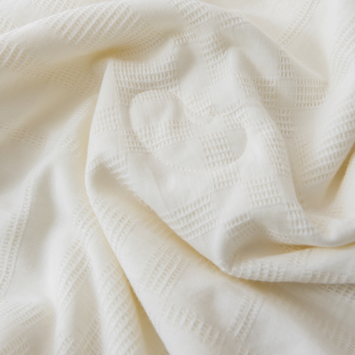 91家纺网 家纺一手货源 找家纺 （总）A+爱家（纪梵茜） 2026新款李官奇大豆纤维全棉华夫格提花夏被空调被芯-宝铂