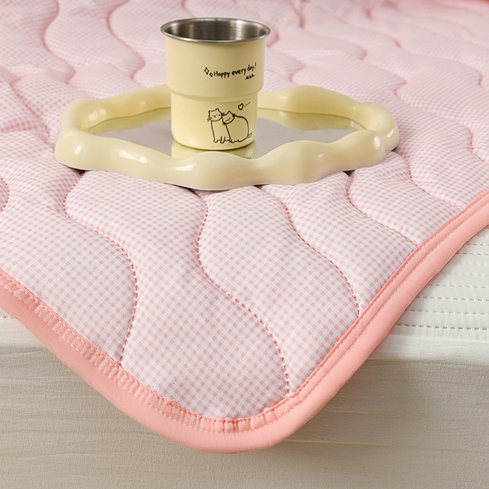 91家纺网 家纺一手货源 找家纺 圣靓家纺 2026新款清柔水洗夏被被子被芯 唯一-粉