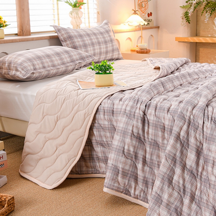 91家纺网 家纺一手货源 找家纺 圣靓家纺 2026新款清柔水洗夏被被子被芯 晨晓