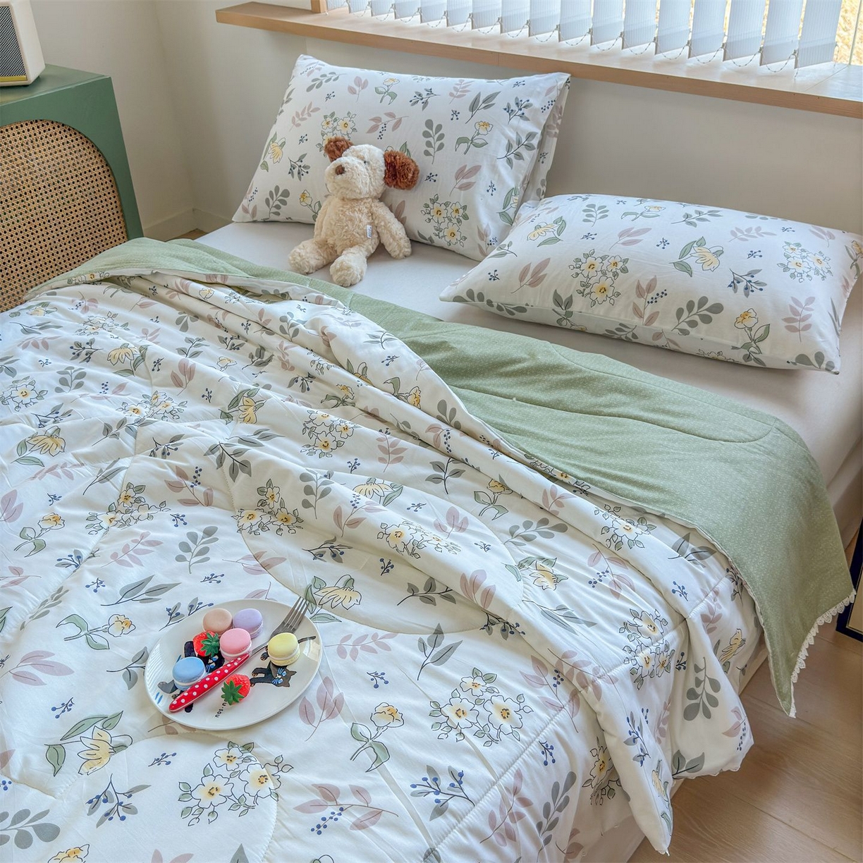 91家纺网 家纺一手货源 找家纺 晨晨家纺 2026新款双面全棉花边款新疆棉花夏被 花韵