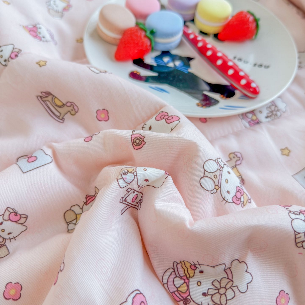 91家纺网 家纺一手货源 找家纺 晨晨家纺 2026新款双面全棉花边款新疆棉花夏被 凯蒂公主