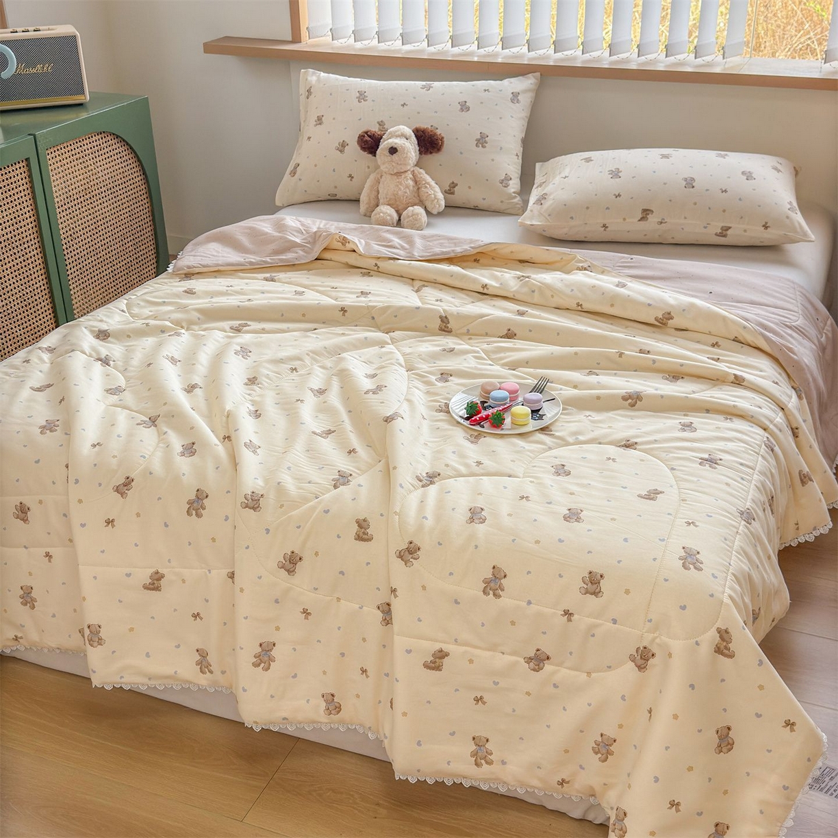 91家纺网 家纺一手货源 找家纺 晨晨家纺 2026新款双面全棉花边款新疆棉花夏被 泡泡熊