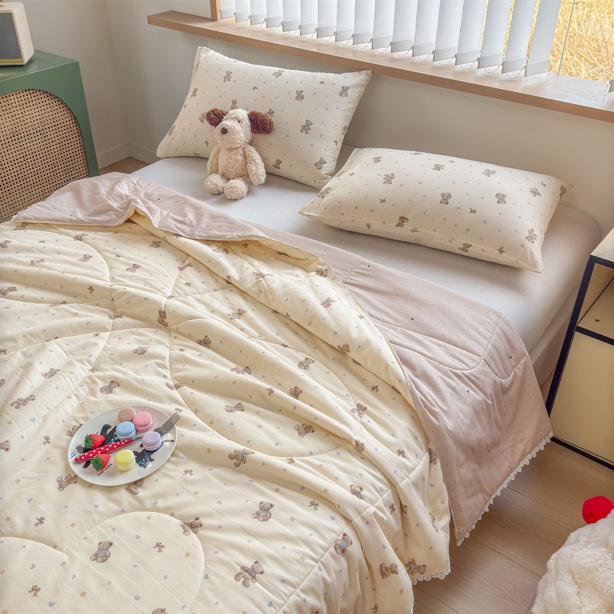 91家纺网 家纺一手货源 找家纺 晨晨家纺 2026新款双面全棉花边款新疆棉花夏被 泡泡熊