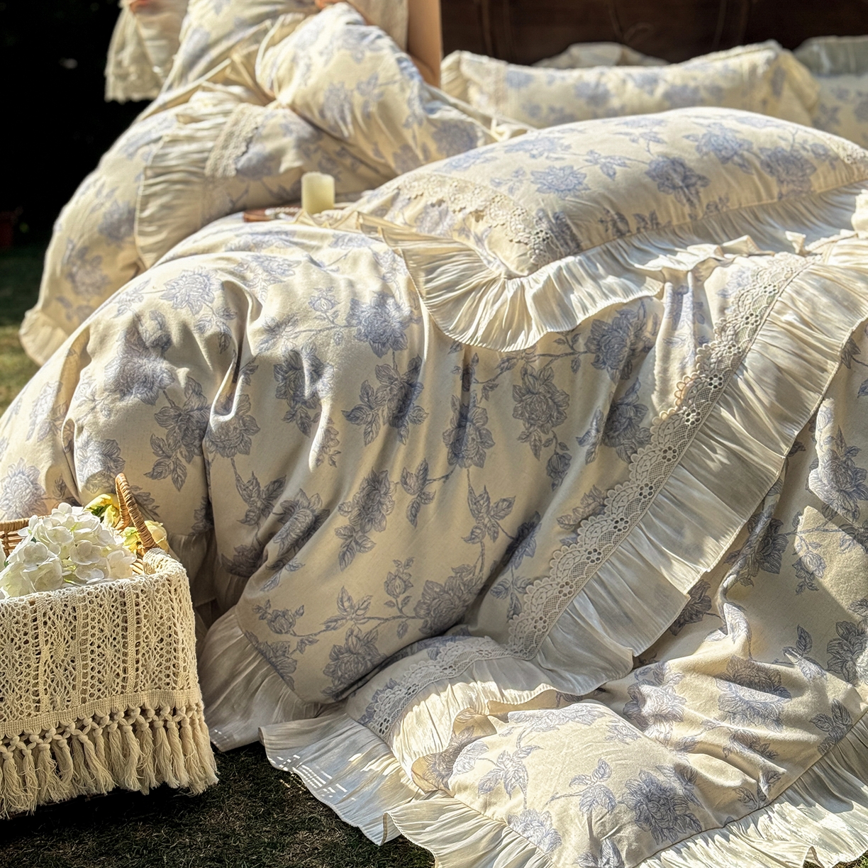 91家纺网 家纺一手货源 找家纺 （总）乐朵家居 2026新款 复古花镜 全棉棉麻 床裙四件套