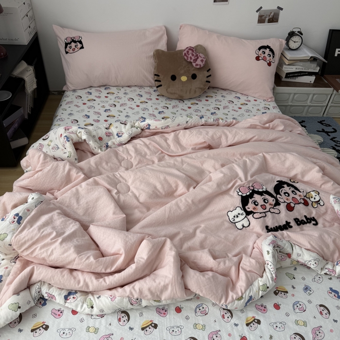 91家纺网 家纺一手货源 找家纺 三元色 2026新款正版蜡笔小新卡通云感夏被夏凉被 夏被好伙伴