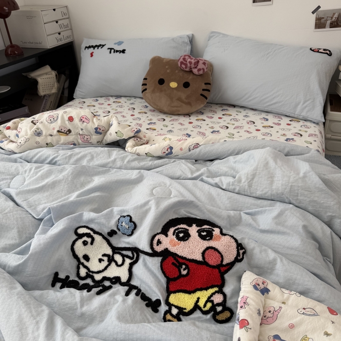 91家纺网 家纺一手货源 找家纺 三元色 2026新款正版蜡笔小新卡通云感夏被夏凉被 夏被调皮小新
