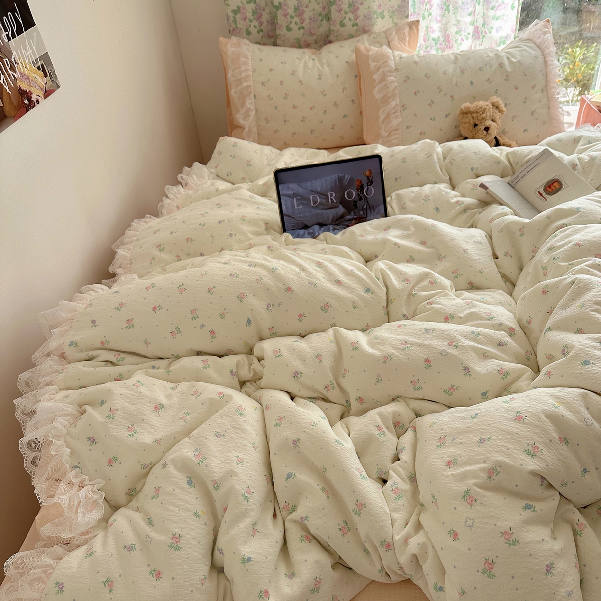 91家纺网 家纺一手货源 找家纺 （总）山茶家居-原创设计（原山茶家纺） 2026新款皱皱纱水洗棉花边四件套-清雾系列