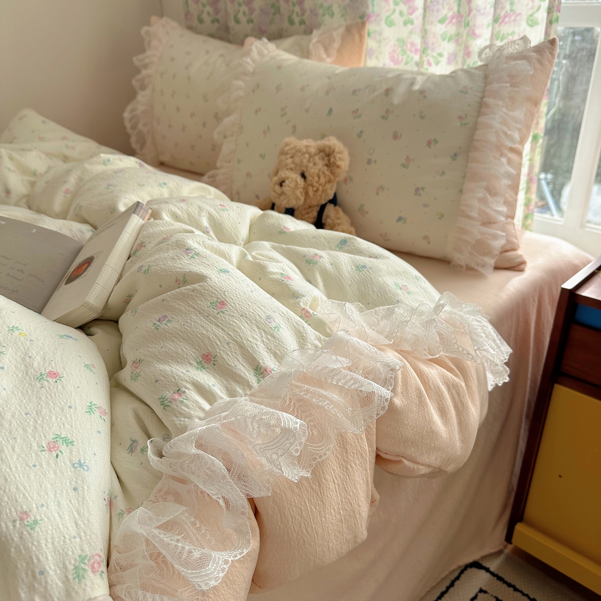 91家纺网 家纺一手货源 找家纺 （总）山茶家居-原创设计（原山茶家纺） 2026新款皱皱纱水洗棉花边四件套-清雾系列