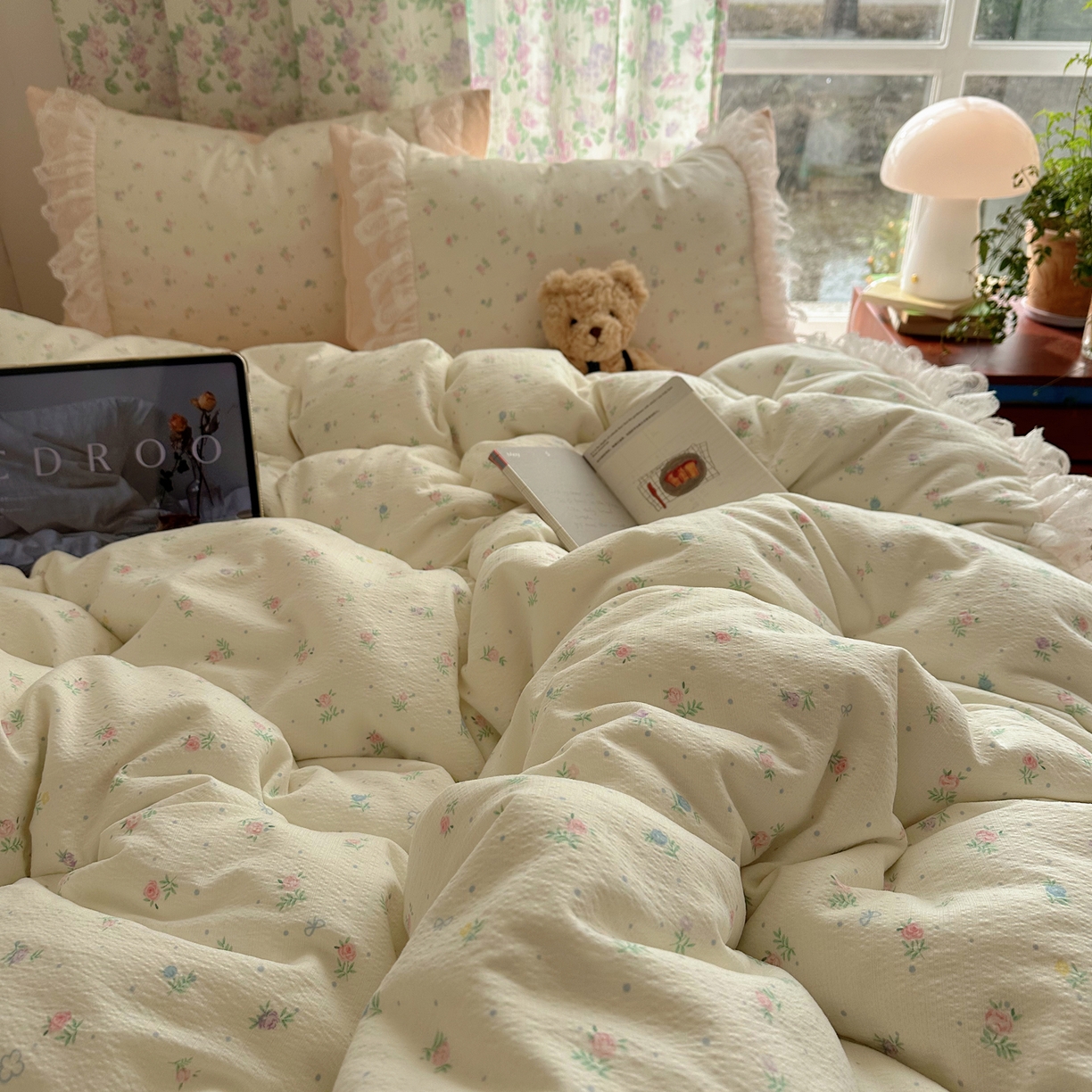 91家纺网 家纺一手货源 找家纺 （总）山茶家居-原创设计（原山茶家纺） 2026新款皱皱纱水洗棉花边四件套-清雾系列