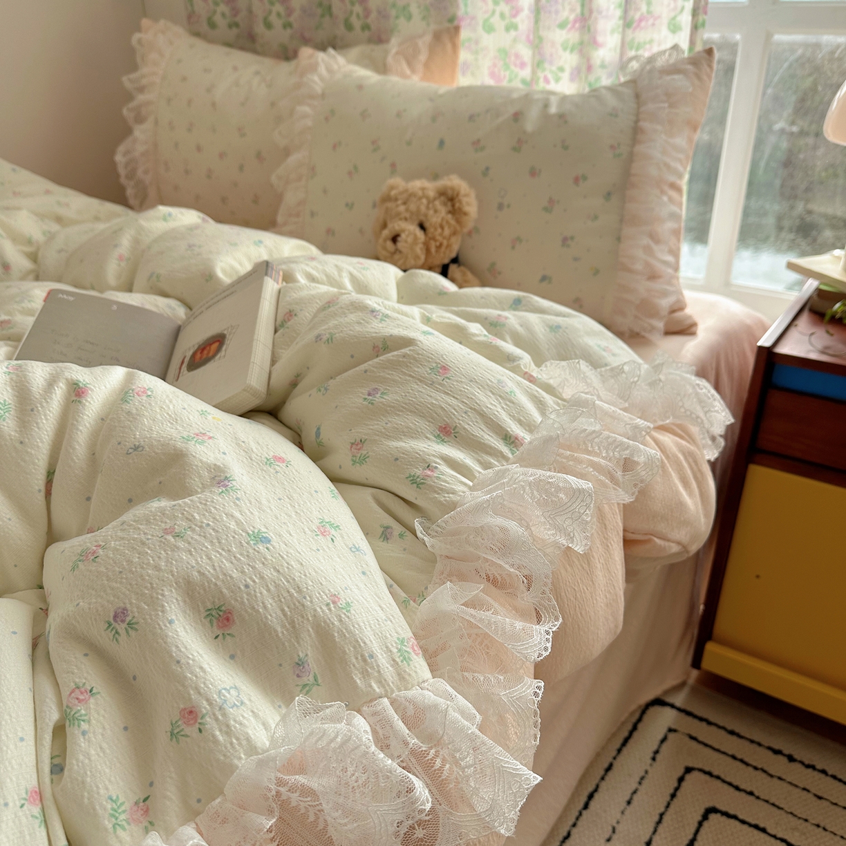 91家纺网 家纺一手货源 找家纺 （总）山茶家居-原创设计（原山茶家纺） 2026新款皱皱纱水洗棉花边四件套-清雾系列