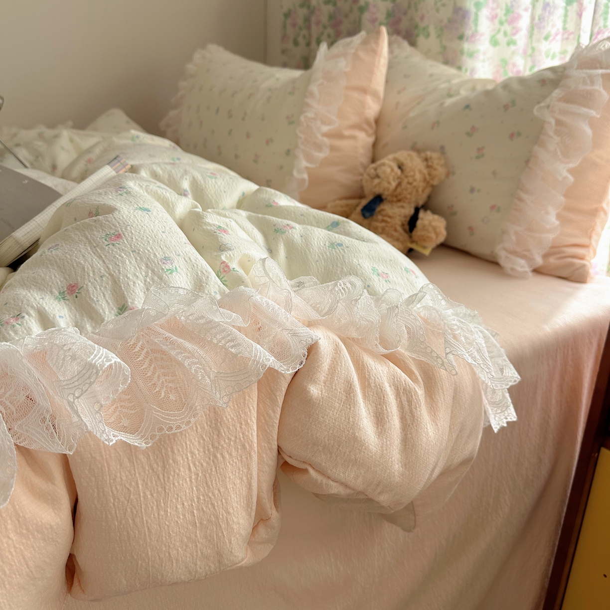 91家纺网 家纺一手货源 找家纺 （总）山茶家居-原创设计（原山茶家纺） 2026新款皱皱纱水洗棉花边四件套-清雾系列