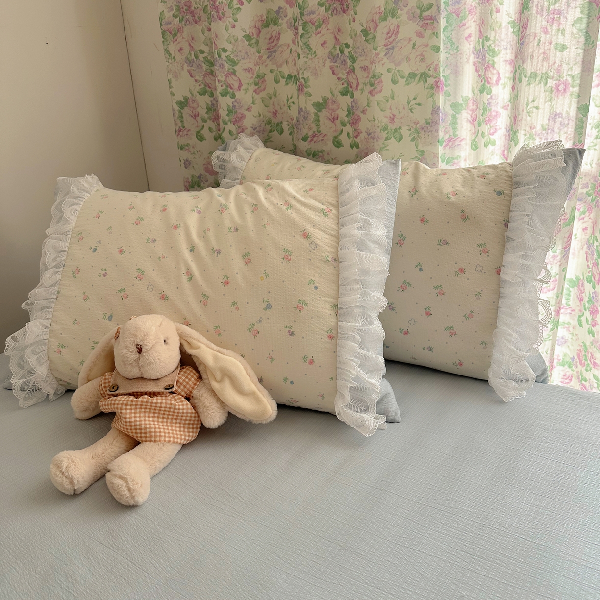 91家纺网 家纺一手货源 找家纺 山茶家居-原创设计（原山茶家纺） 2026新款皱皱纱水洗棉花边四件套-清雾系列 清雾-蕾丝蓝