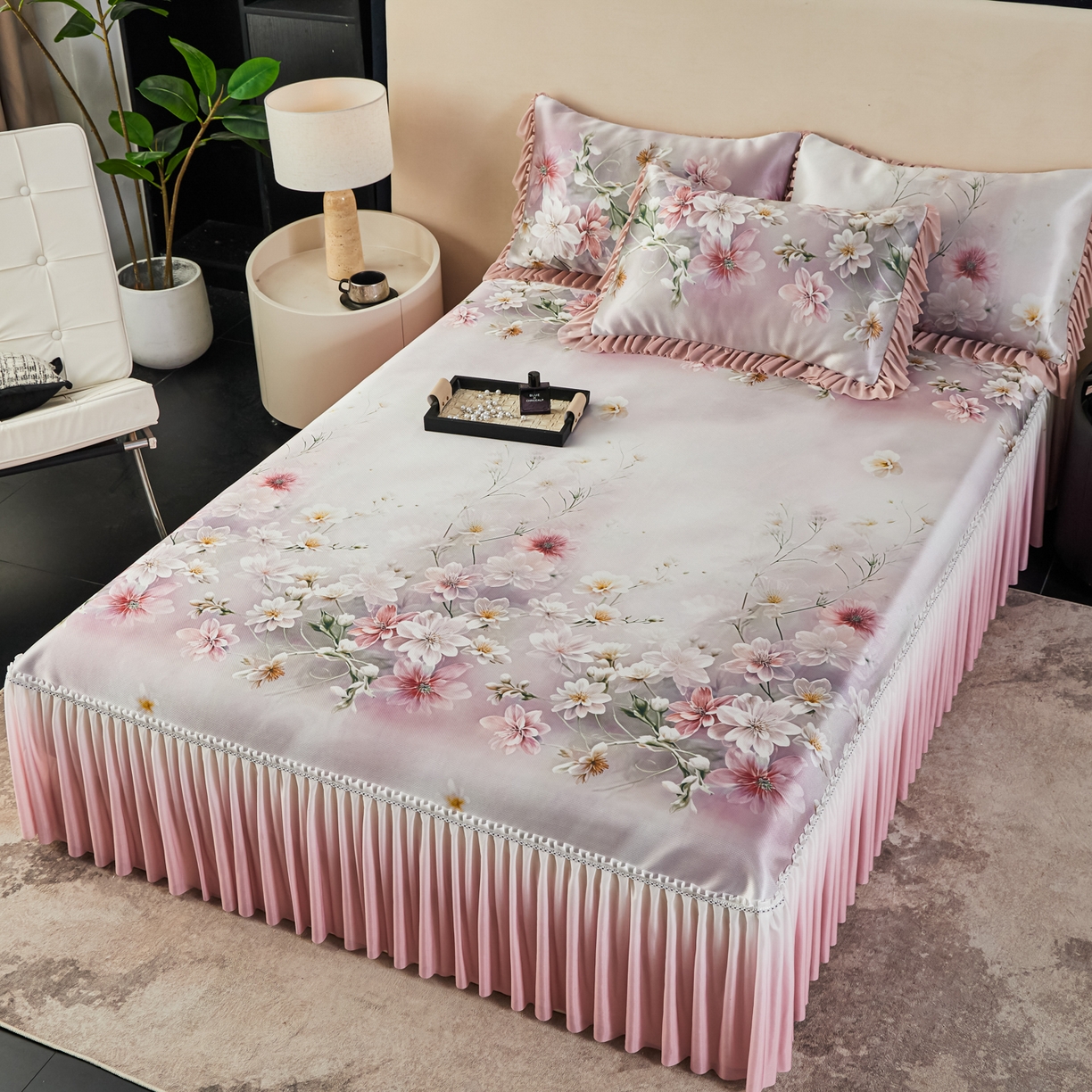 91家纺网 家纺一手货源 找家纺 绒宴家纺2026海洋冰丝床裙款凉席三件套