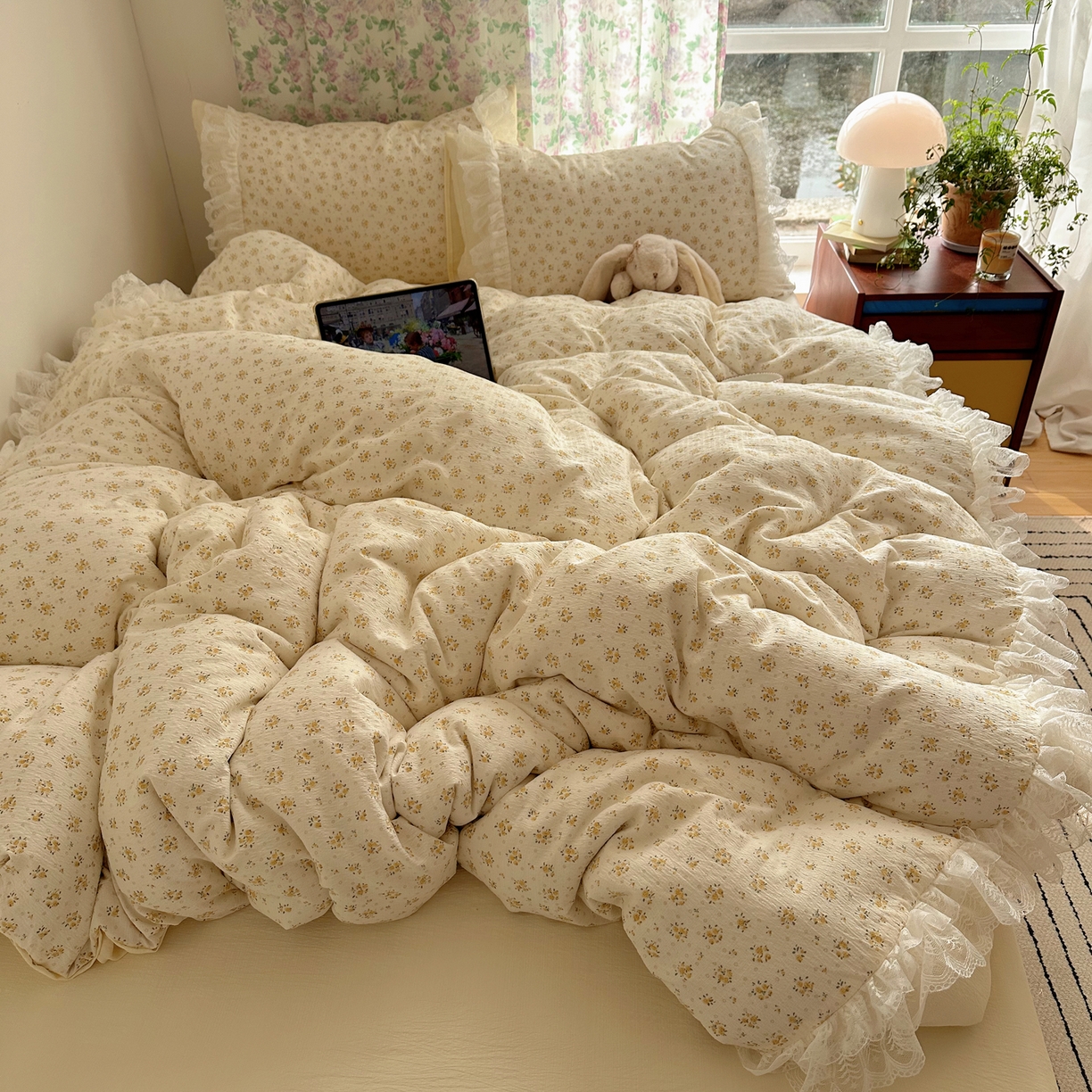 山茶家居-原创设计（原山茶家纺） 2026新款皱皱纱水洗棉花边四件套-清雾系列 清雾-蕾丝米