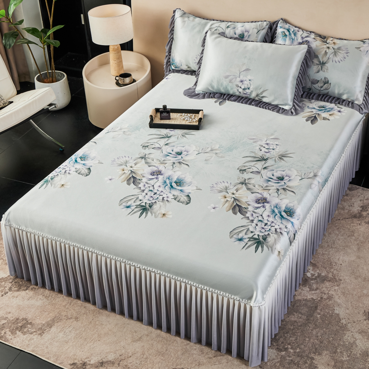 91家纺网 家纺一手货源 找家纺 绒宴家纺2026海洋冰丝床裙款凉席三件套