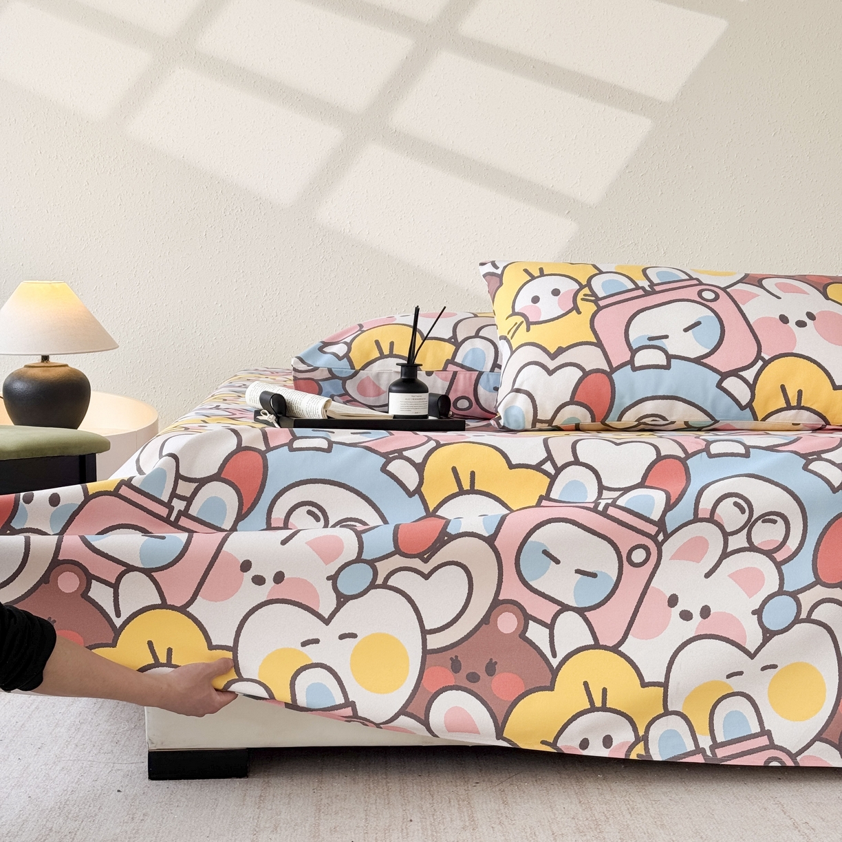 91家纺网 家纺一手货源 找家纺 遇安家纺 2026年新款原棉老粗布凉席三件套 白日漫游-粉