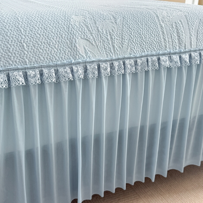 91家纺网 家纺一手货源 找家纺 鑫琪莱家纺 2026新款提花浮雕凉豆豆凉感凉席床裙款 蒲公英蓝