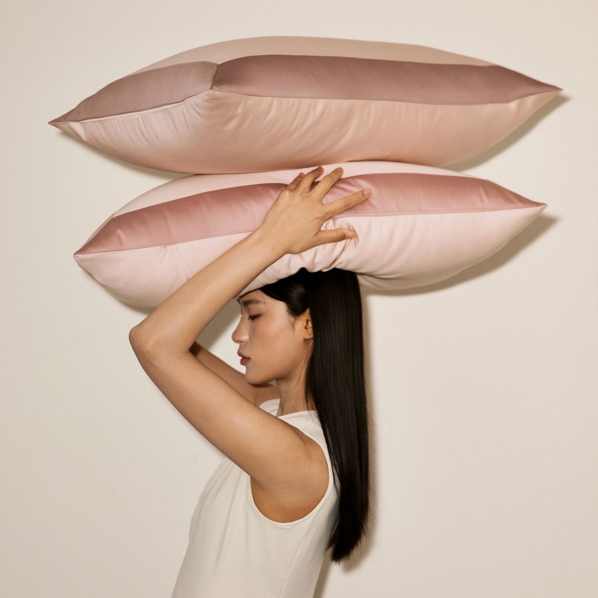 91家纺网 家纺一手货源 找家纺 EH家居 2026新款轻奢长绒棉全棉纯棉四件套--流金岁月 模特组合图仅供展示-不可下单