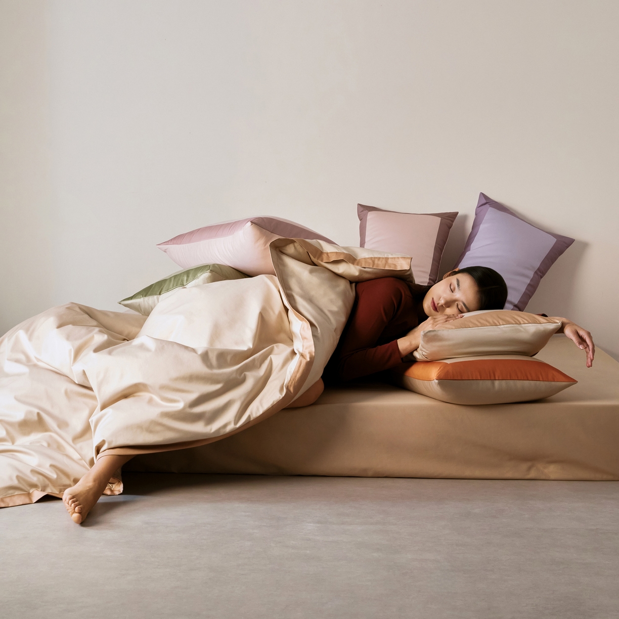 91家纺网 家纺一手货源 找家纺 EH家居 2026新款轻奢长绒棉全棉纯棉四件套--流金岁月 模特组合图仅供展示-不可下单