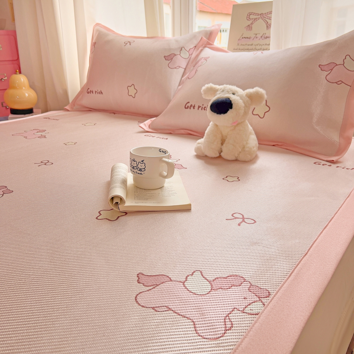 91家纺网 家纺一手货源 找家纺 川悦生活 2026新款时尚数码印花冰藤席 布丁小马