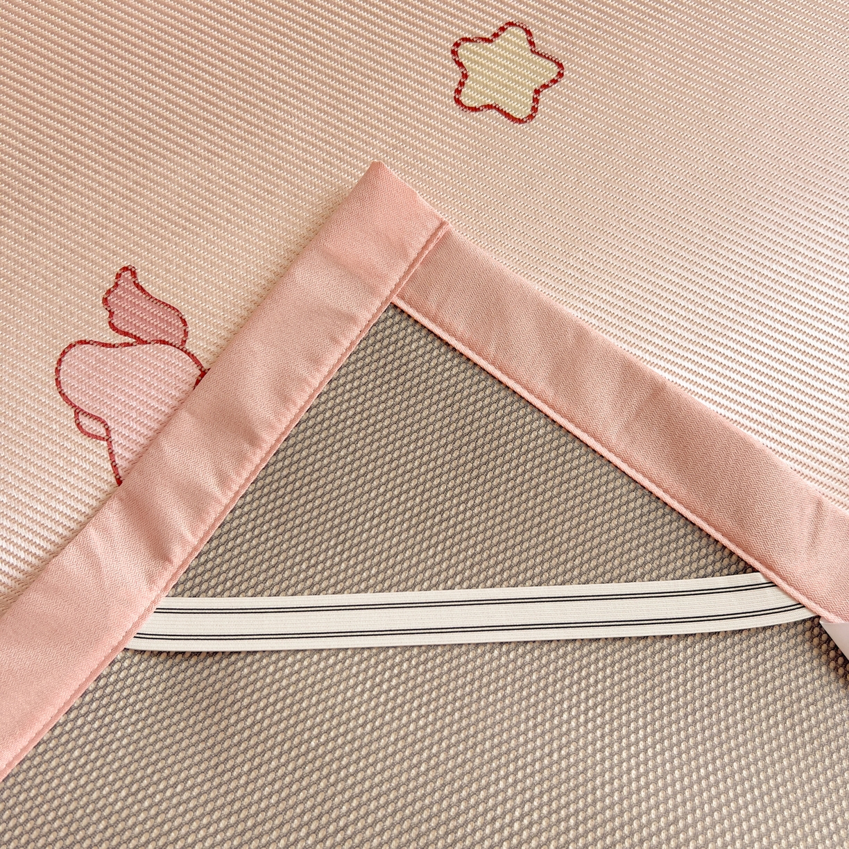 91家纺网 家纺一手货源 找家纺 川悦生活 2026新款时尚数码印花冰藤席 布丁小马