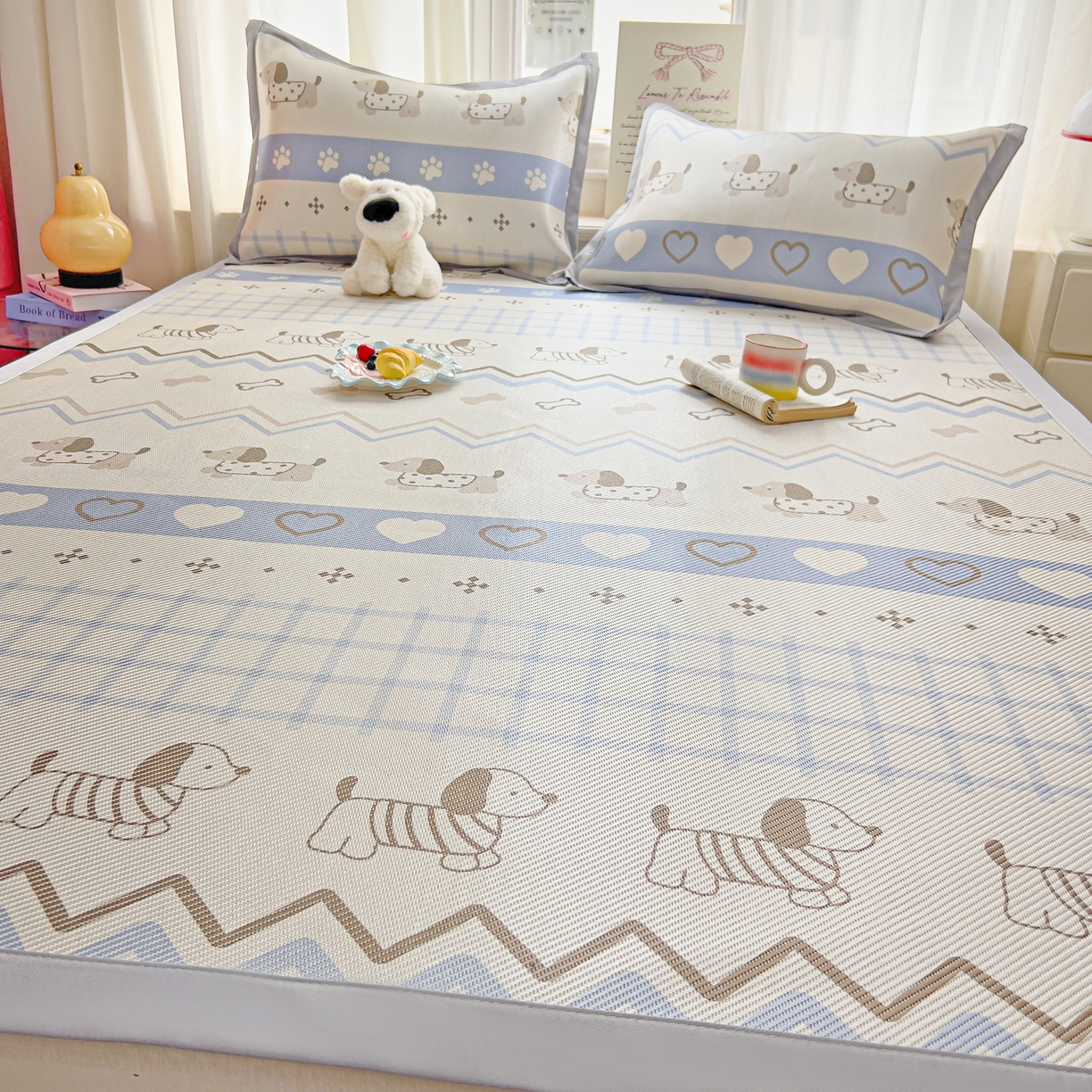 91家纺网 家纺一手货源 找家纺 川悦生活 2026新款时尚数码印花冰藤席 费尔岛小狗