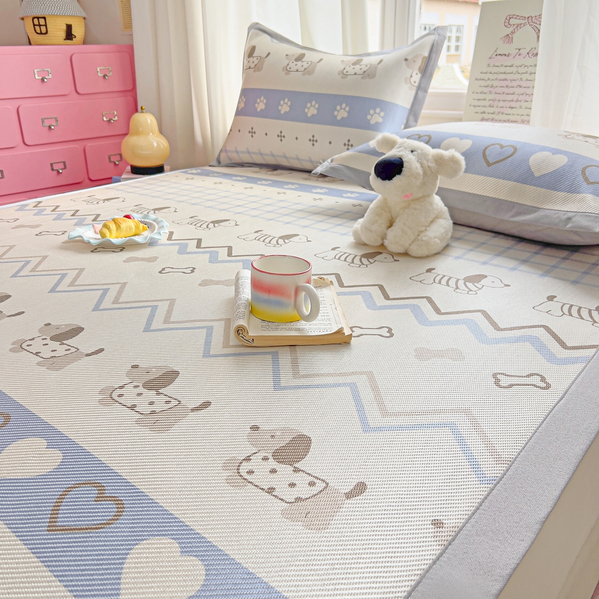 91家纺网 家纺一手货源 找家纺 川悦生活 2026新款时尚数码印花冰藤席 费尔岛小狗