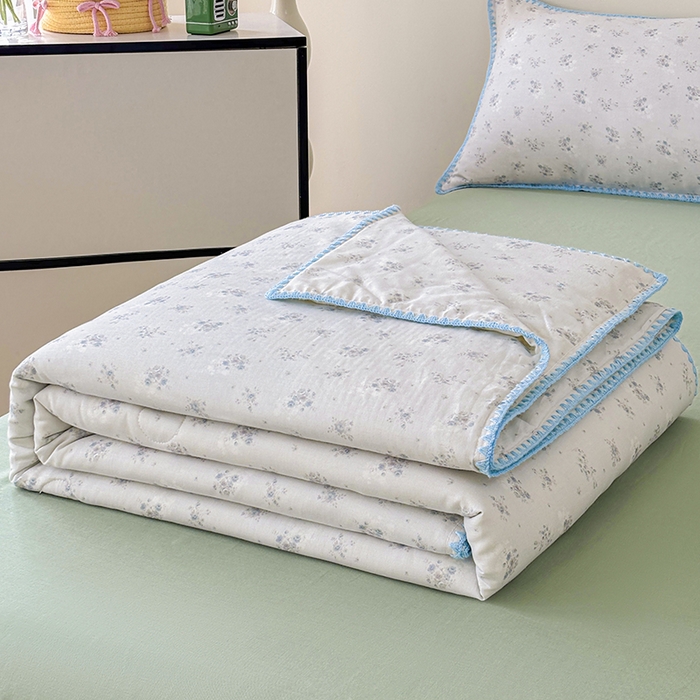 91家纺网 家纺一手货源 找家纺 （总）爱她美家纺 2026新款A类全棉有氧双层纱大豆夏被夏凉被空调被四件套