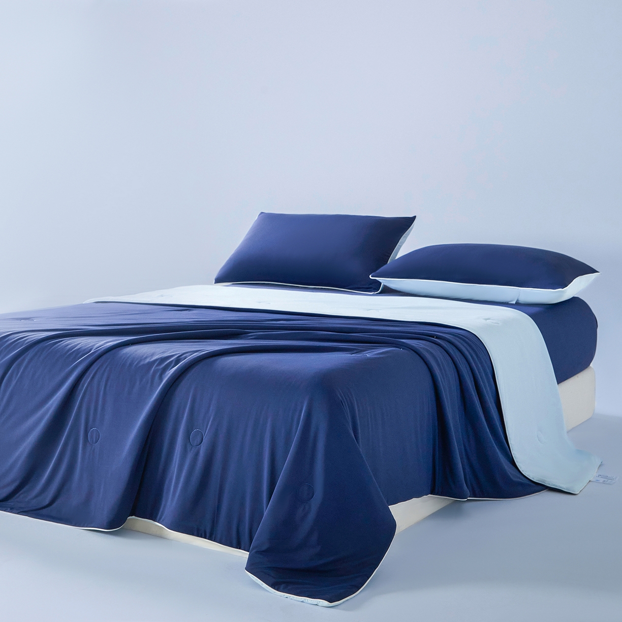 91家纺网 家纺一手货源 找家纺 寐眠 2026新款凉感纯色双拼夏被夏凉被空调被-风格一 墨兰冰糯