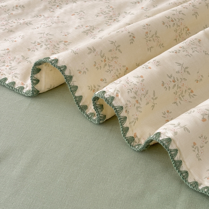 91家纺网 家纺一手货源 找家纺 爱她美家纺 2026新款A类全棉有氧双层纱大豆夏被夏凉被空调被四件套 春意