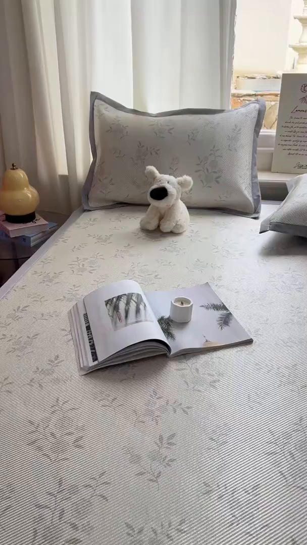 91家纺网 家纺一手货源 找家纺 川悦生活 2026新款时尚数码印花冰藤席 芙娜小花