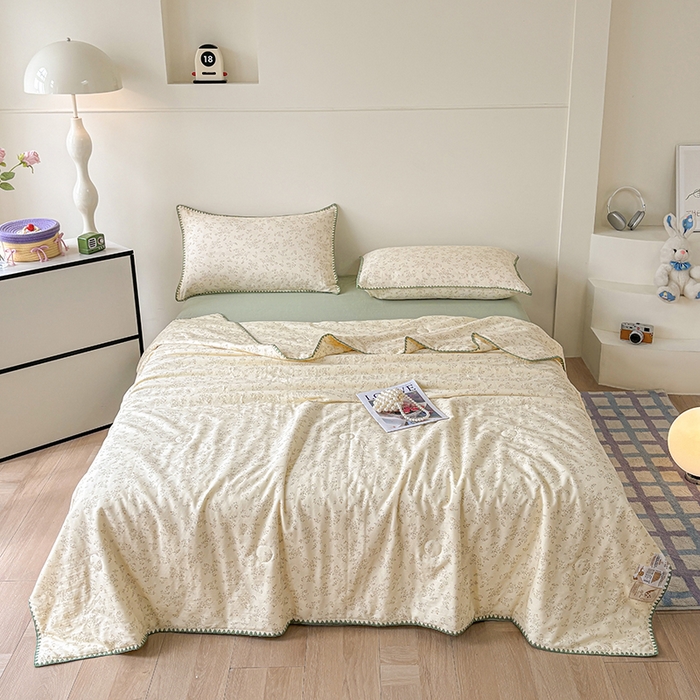 91家纺网 家纺一手货源 找家纺 爱她美家纺 2026新款A类全棉有氧双层纱大豆夏被夏凉被空调被四件套 春意