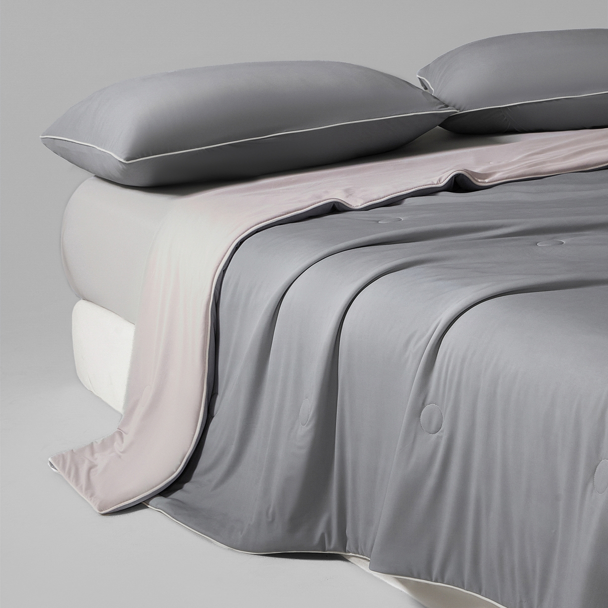 91家纺网 家纺一手货源 找家纺 寐眠 2026新款凉感纯色双拼夏被夏凉被空调被-风格一 暮灰静凉