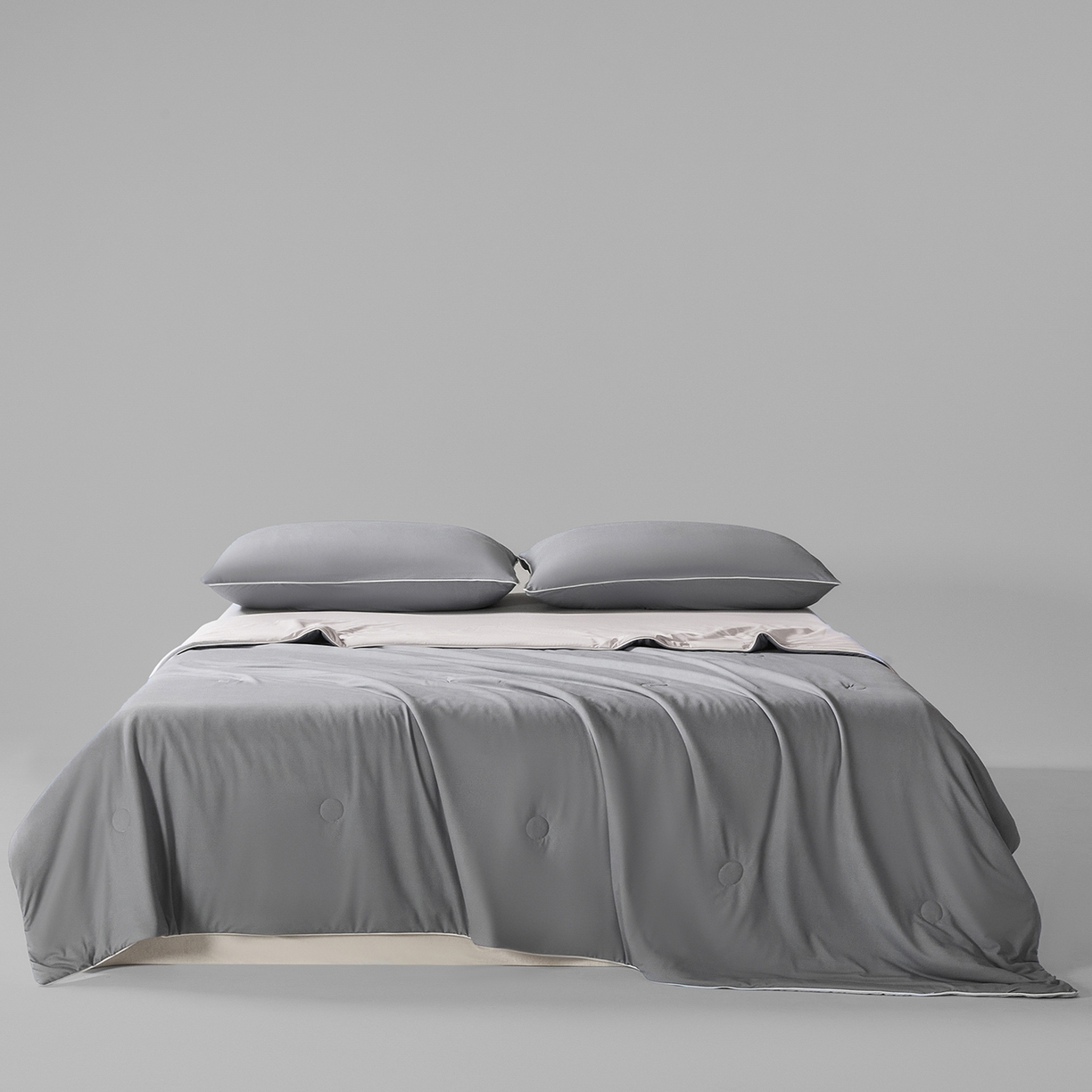 91家纺网 家纺一手货源 找家纺 寐眠 2026新款凉感纯色双拼夏被夏凉被空调被-风格一 暮灰静凉