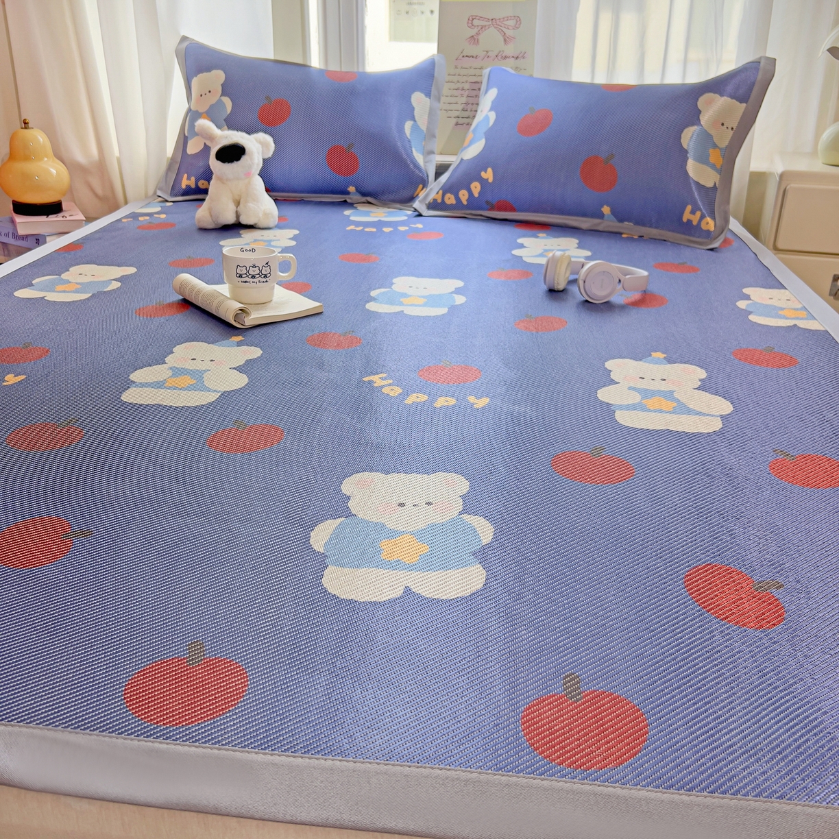 91家纺网 家纺一手货源 找家纺 川悦生活 2026新款时尚数码印花冰藤席 果果小熊