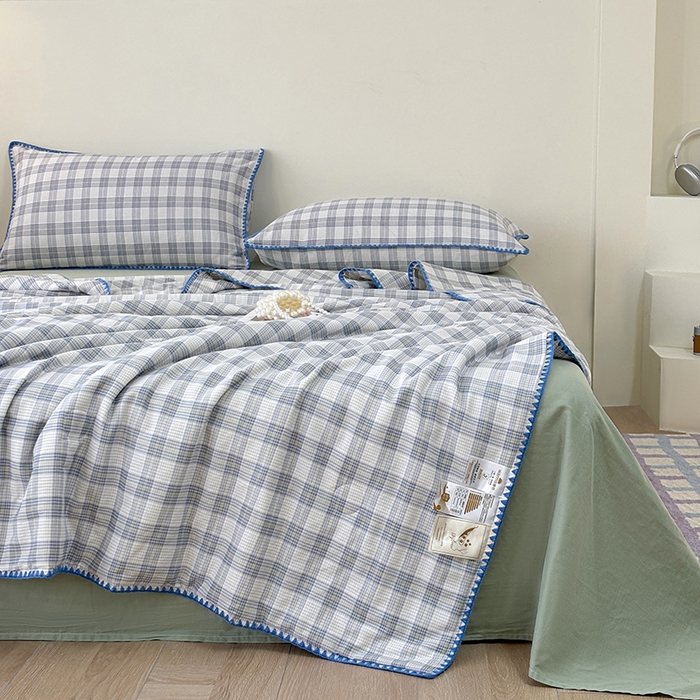 91家纺网 家纺一手货源 找家纺 爱她美家纺 2026新款A类全棉有氧双层纱大豆夏被夏凉被空调被四件套 格调-兰