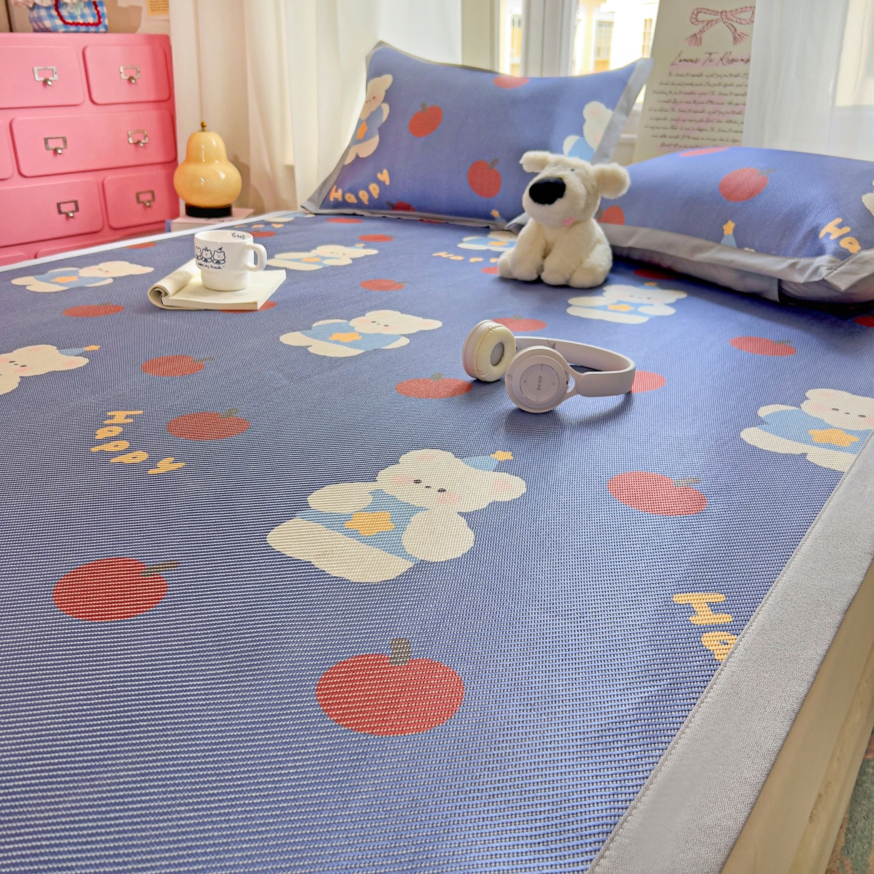 91家纺网 家纺一手货源 找家纺 川悦生活 2026新款时尚数码印花冰藤席 果果小熊