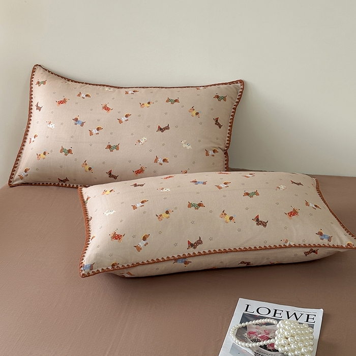 91家纺网 家纺一手货源 找家纺 爱她美家纺 2026新款A类全棉有氧双层纱大豆夏被夏凉被空调被四件套 腊肠犬-咖