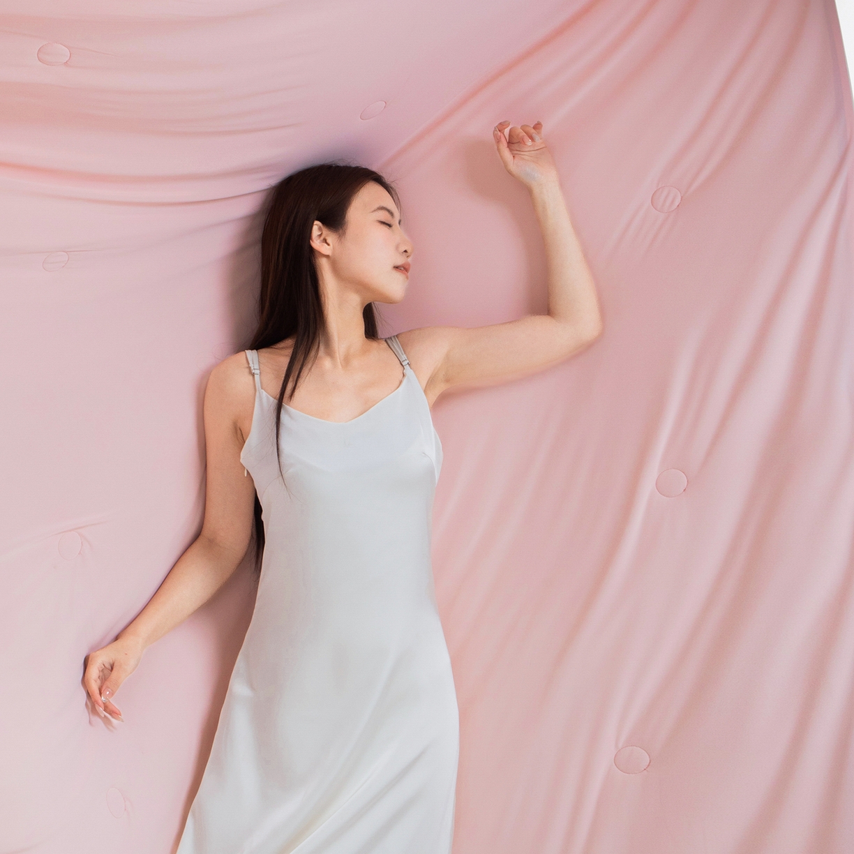 91家纺网 家纺一手货源 找家纺 寐眠 2026新款凉感纯色双拼夏被夏凉被空调被-风格一 桃桃凉夏