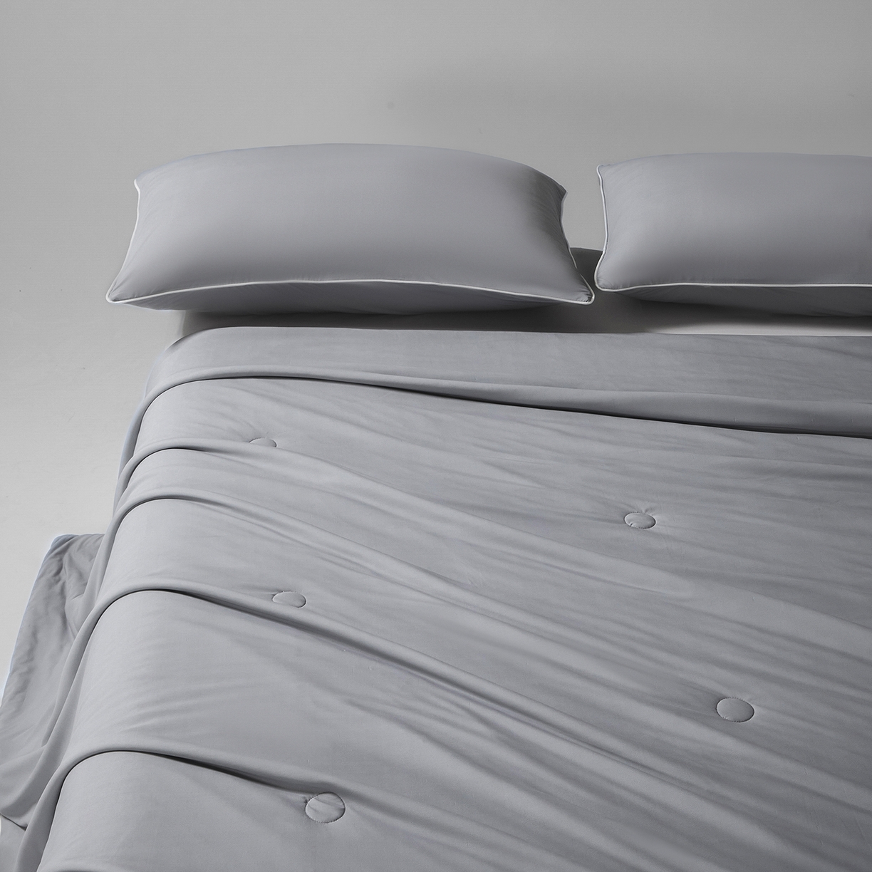 91家纺网 家纺一手货源 找家纺 寐眠 2026新款凉感纯色双拼夏被夏凉被空调被-风格一 云灰冰柔