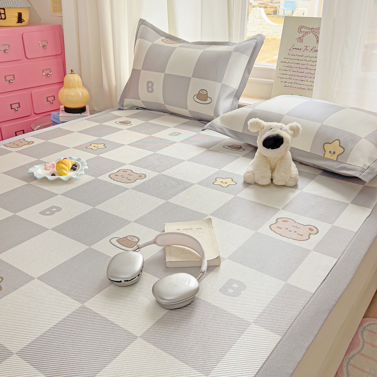 91家纺网 家纺一手货源 找家纺 川悦生活 2026新款时尚数码印花冰藤席 凉夏奶熊