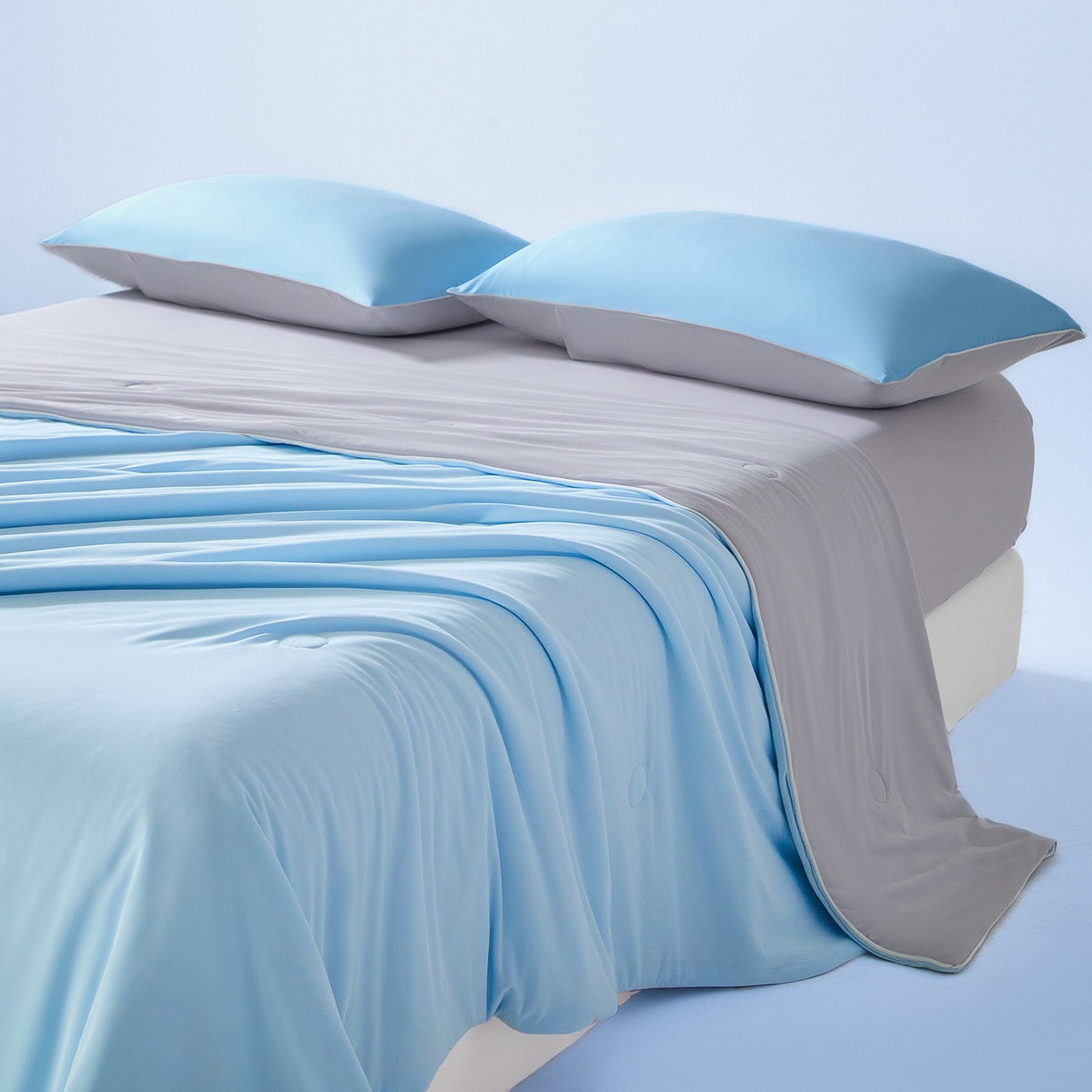 91家纺网 家纺一手货源 找家纺 寐眠 2026新款凉感纯色双拼夏被夏凉被空调被-风格一 云屿冰蓝