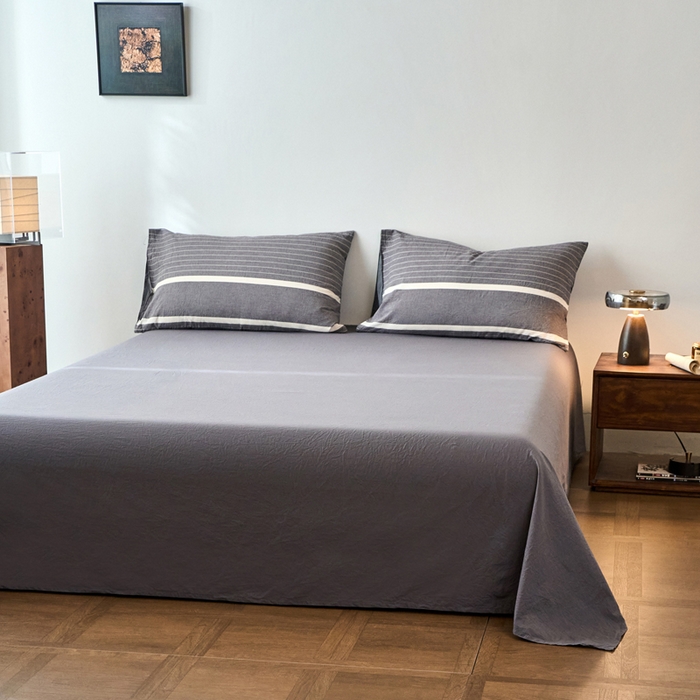 91家纺网 家纺一手货源 找家纺 春皖家纺 2026春夏新款全棉纯棉水洗棉四件套 素雅-灰条