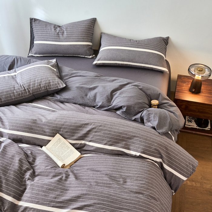 91家纺网 家纺一手货源 找家纺 春皖家纺 2026春夏新款全棉纯棉水洗棉四件套 素雅-灰条