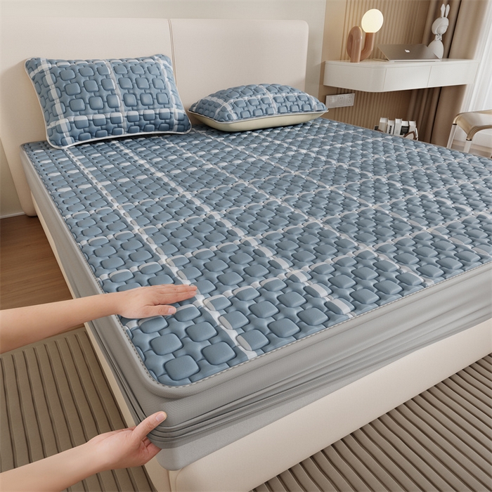 91家纺网 家纺一手货源 找家纺 世纪绒品 2026新款A类凉感条格乳胶床笠床席款凉席加厚12mm 床笠款-海洋蓝格