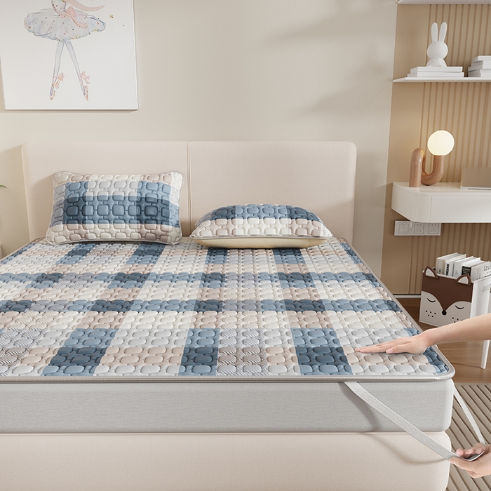 91家纺网 家纺一手货源 找家纺 世纪绒品 2026新款A类凉感条格乳胶床笠床席款凉席加厚12mm 床席款-雾蓝大格