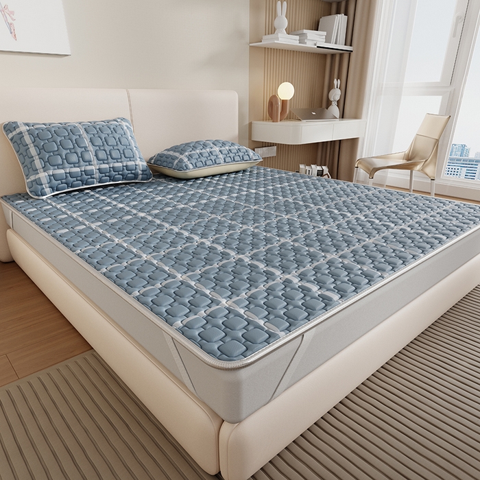 91家纺网 家纺一手货源 找家纺 世纪绒品 2026新款A类凉感条格乳胶床笠床席款凉席加厚12mm 床席款-海洋蓝格