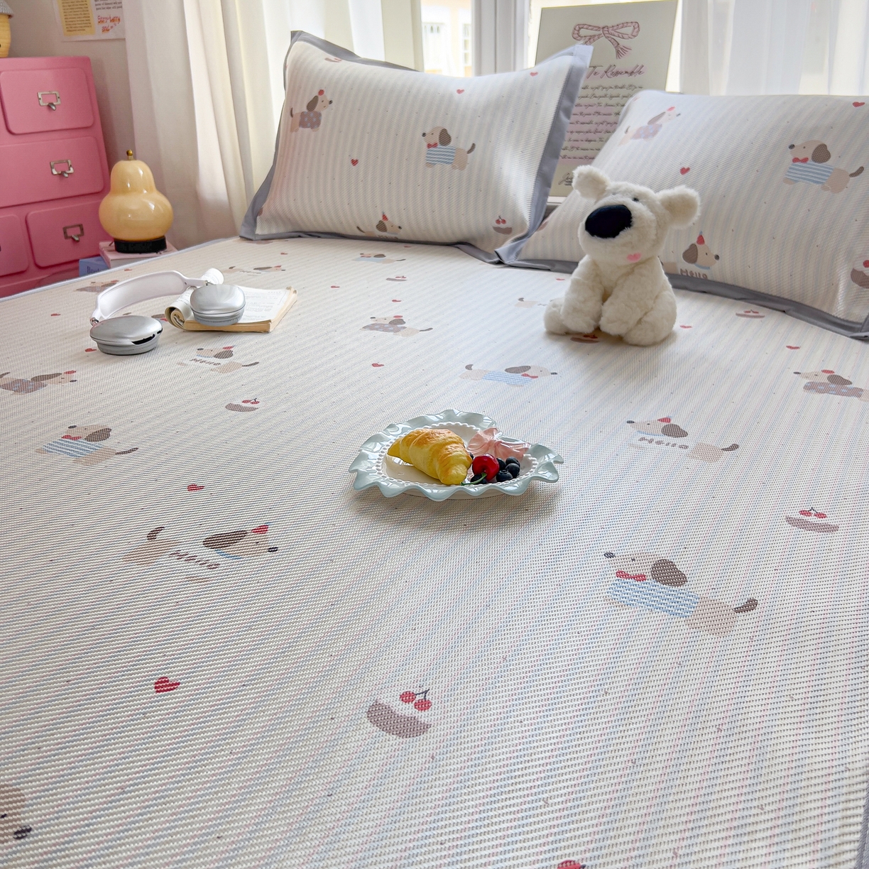 91家纺网 家纺一手货源 找家纺 川悦生活 2026新款时尚数码印花冰藤席 南岸小狗