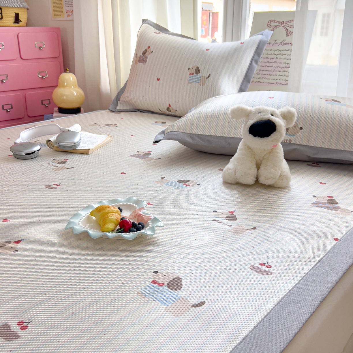 91家纺网 家纺一手货源 找家纺 川悦生活 2026新款时尚数码印花冰藤席 南岸小狗