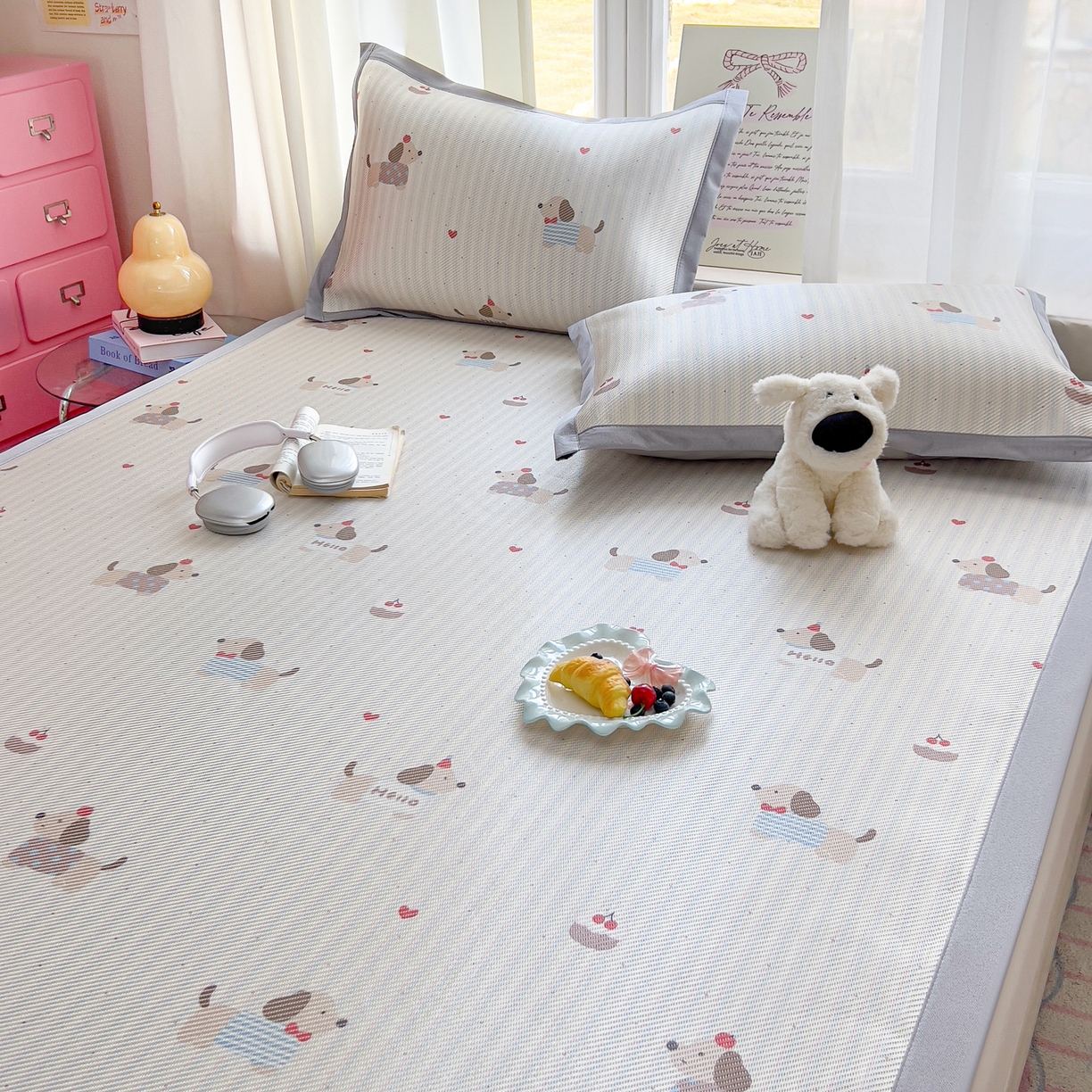 91家纺网 家纺一手货源 找家纺 川悦生活 2026新款时尚数码印花冰藤席 南岸小狗